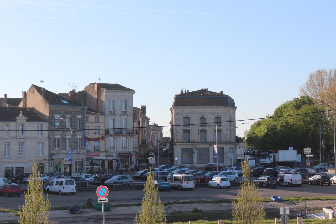 Bordeaux Village